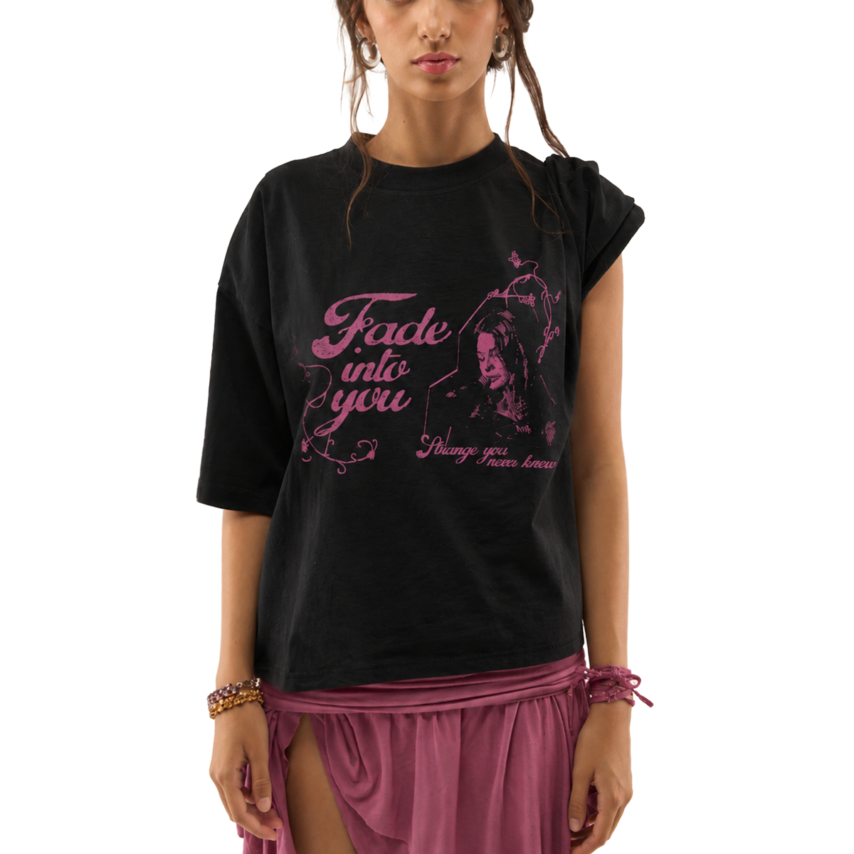 model wearing the fade into you slub tee in graphite with a pink skirt, boxy oversized fit